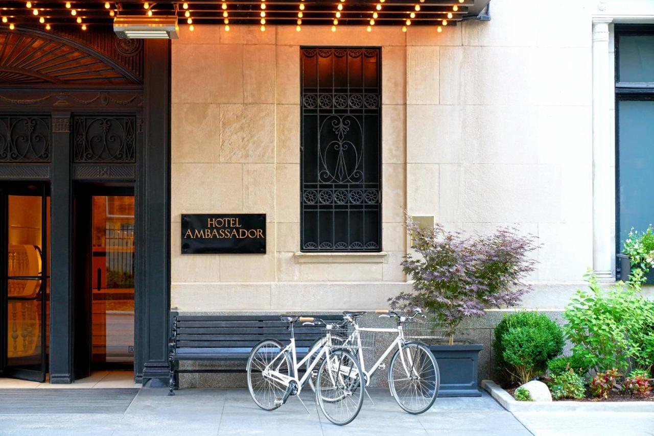 Ambassador Chicago, Part Of Jdv By Hyatt Hotel Exterior foto